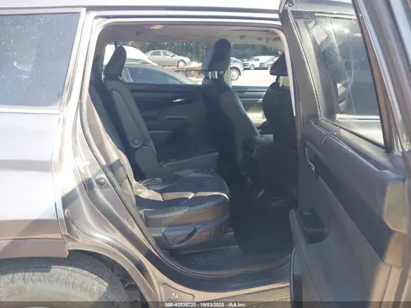 5TDGZRBH6LS011386 2020 TOYOTA HIGHLANDER - Image 8