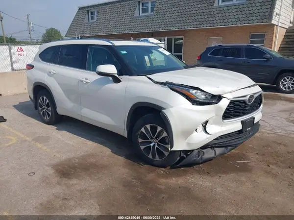 5TDGZRBH6LS030083 2020 TOYOTA HIGHLANDER - Image 1