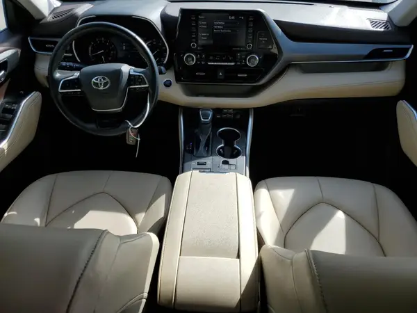 5TDGZRBH6LS050513 2020 TOYOTA HIGHLANDER - Image 8
