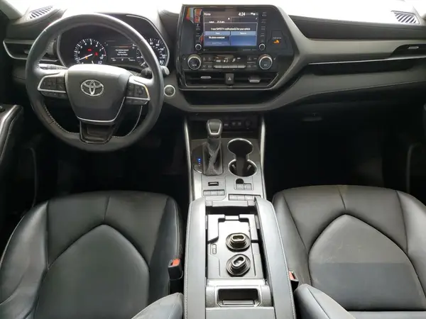 5TDGZRBH6LS514111 2020 TOYOTA HIGHLANDER - Image 8