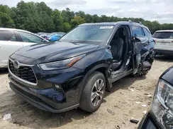 5TDGZRBH6MS064638 2021 TOYOTA HIGHLANDER