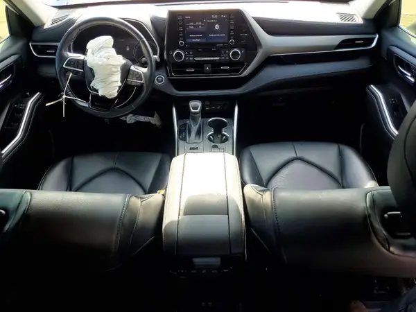 5TDGZRBH6MS068320 2021 TOYOTA HIGHLANDER - Image 8