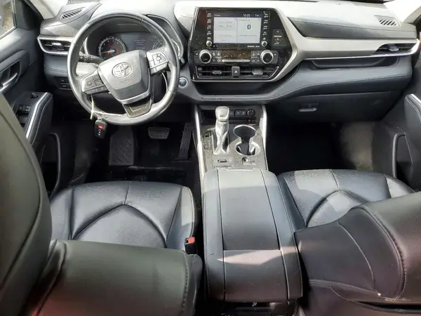 5TDGZRBH6MS069161 2021 TOYOTA HIGHLANDER - Image 8