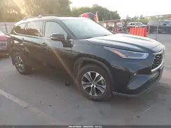 5TDGZRBH6MS099213 2021 TOYOTA HIGHLANDER