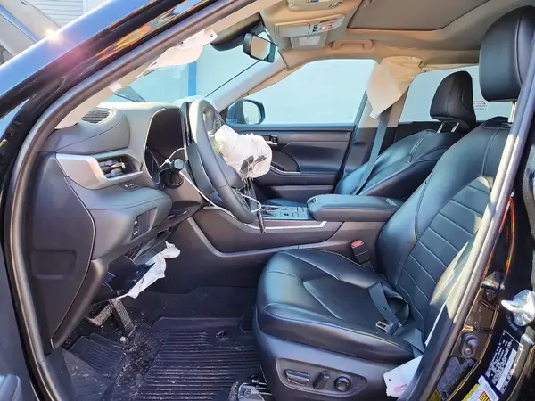 5TDGZRBH6MS109920 2021 TOYOTA HIGHLANDER - Image 6
