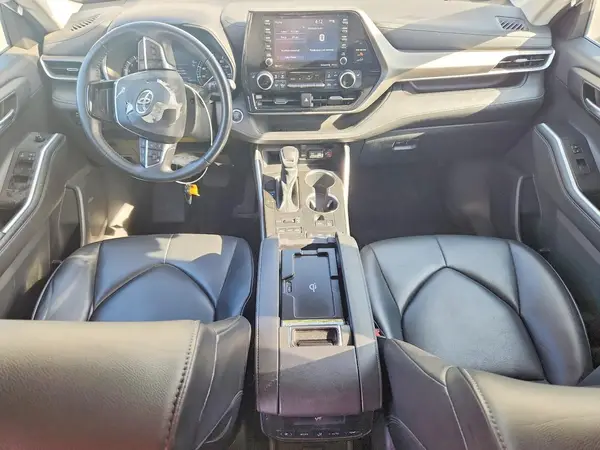 5TDGZRBH6MS130251 2021 TOYOTA HIGHLANDER - Image 8