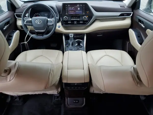 5TDGZRBH6MS131478 2021 TOYOTA HIGHLANDER - Image 8