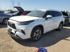 5TDGZRBH6MS529032 2021 TOYOTA HIGHLANDER