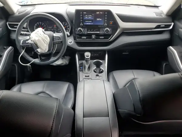 5TDGZRBH6MS558465 2021 TOYOTA HIGHLANDER - Image 8
