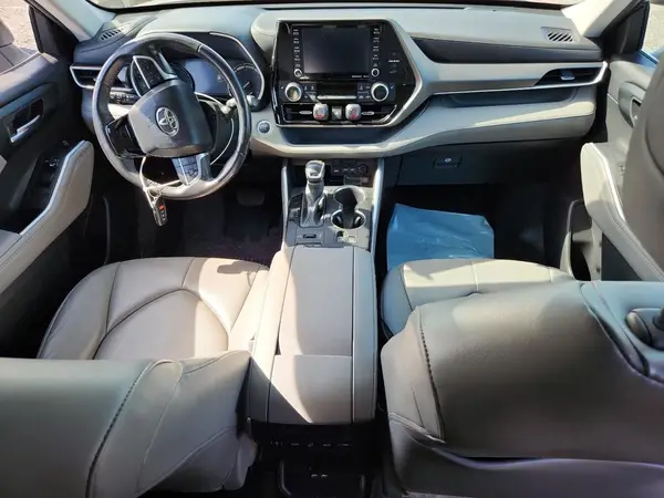 5TDGZRBH6MS559647 2021 TOYOTA HIGHLANDER - Image 8