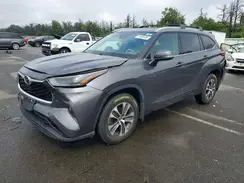 5TDGZRBH6NS165390 2022 TOYOTA HIGHLANDER