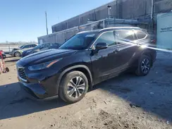 5TDGZRBH6NS195599 2022 TOYOTA HIGHLANDER