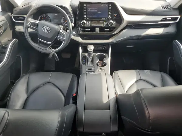 5TDGZRBH6NS201739 2022 TOYOTA HIGHLANDER - Image 8