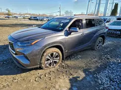 5TDGZRBH6NS209033 2022 TOYOTA HIGHLANDER