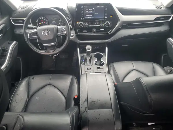 5TDGZRBH6NS236913 2022 TOYOTA HIGHLANDER - Image 8