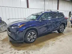 5TDGZRBH6NS238614 2022 TOYOTA HIGHLANDER