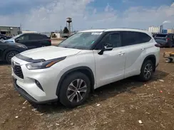 5TDGZRBH6NS239634 2022 TOYOTA HIGHLANDER
