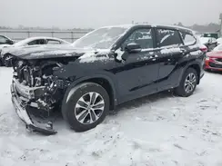 5TDGZRBH6NS569712 2022 TOYOTA HIGHLANDER