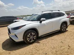 5TDGZRBH6NS577776 2022 TOYOTA HIGHLANDER