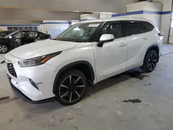 5TDGZRBH6NS578877 2022 TOYOTA HIGHLANDER