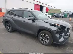 5TDGZRBH6NS578930 2022 TOYOTA HIGHLANDER