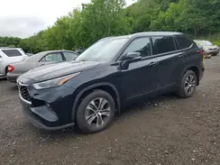 5TDGZRBH6NS583660 2022 TOYOTA HIGHLANDER