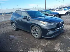 5TDGZRBH6NS593914 2022 TOYOTA HIGHLANDER