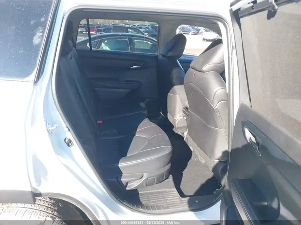 5TDGZRBH6NS596795 2022 TOYOTA HIGHLANDER - Image 8
