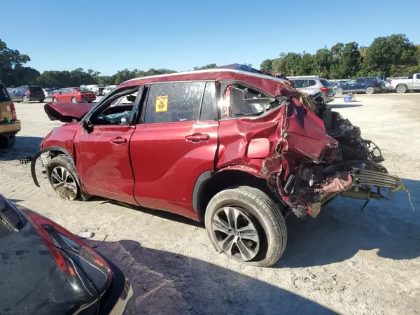 5TDGZRBH7LS048754 2020 TOYOTA HIGHLANDER - Image 2