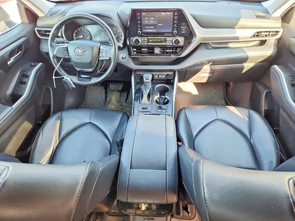 5TDGZRBH7MS058167 2021 TOYOTA HIGHLANDER - Image 8