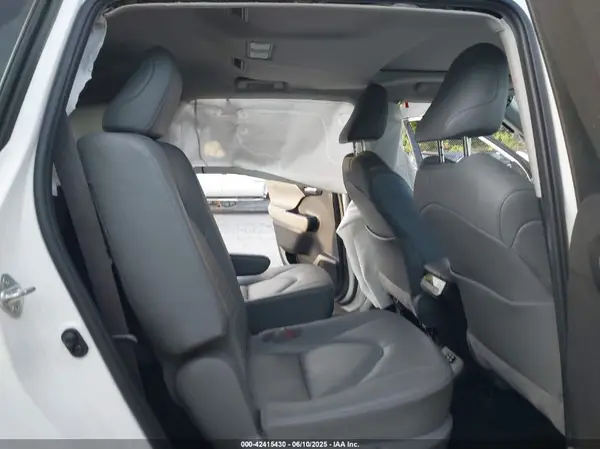 5TDGZRBH7MS058721 2021 TOYOTA HIGHLANDER - Image 8