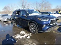 5TDGZRBH7MS112101 2021 TOYOTA HIGHLANDER