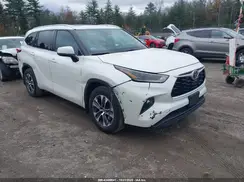 5TDGZRBH7MS127438 2021 TOYOTA HIGHLANDER