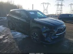 5TDGZRBH7MS136009 2021 TOYOTA HIGHLANDER