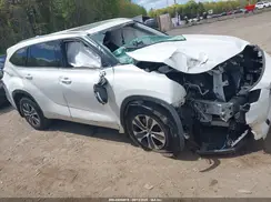 5TDGZRBH7MS139296 2021 TOYOTA HIGHLANDER