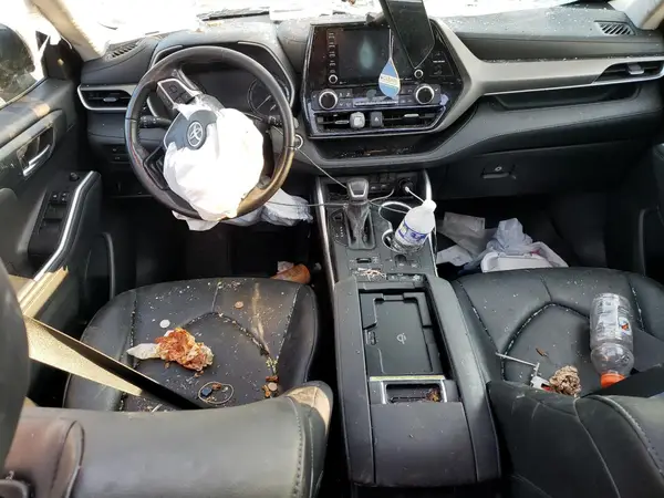 5TDGZRBH7MS140805 2021 TOYOTA HIGHLANDER - Image 8