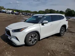 5TDGZRBH7MS525717 2021 TOYOTA HIGHLANDER