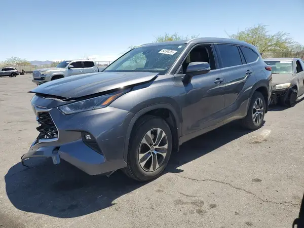 5TDGZRBH7MS526480 2021 TOYOTA HIGHLANDER - Image 1