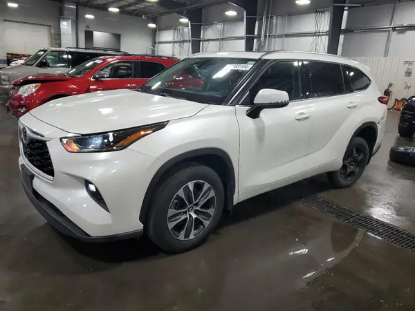 5TDGZRBH7MS529296 2021 TOYOTA HIGHLANDER - Image 1