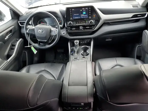 5TDGZRBH7MS529976 2021 TOYOTA HIGHLANDER - Image 8