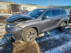 5TDGZRBH7MS540976 2021 TOYOTA HIGHLANDER