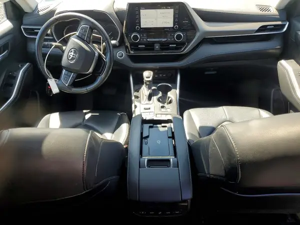 5TDGZRBH7MS544431 2021 TOYOTA HIGHLANDER - Image 8