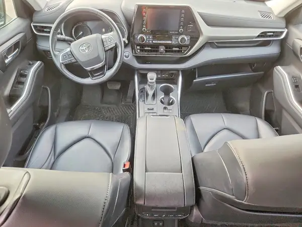 5TDGZRBH7MS557468 2021 TOYOTA HIGHLANDER - Image 8