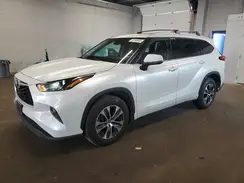 5TDGZRBH7NS172848 2022 TOYOTA HIGHLANDER