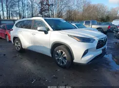 5TDGZRBH7NS173384 2022 TOYOTA HIGHLANDER