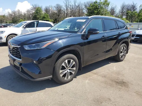 5TDGZRBH7NS175278 2022 TOYOTA HIGHLANDER - Image 1