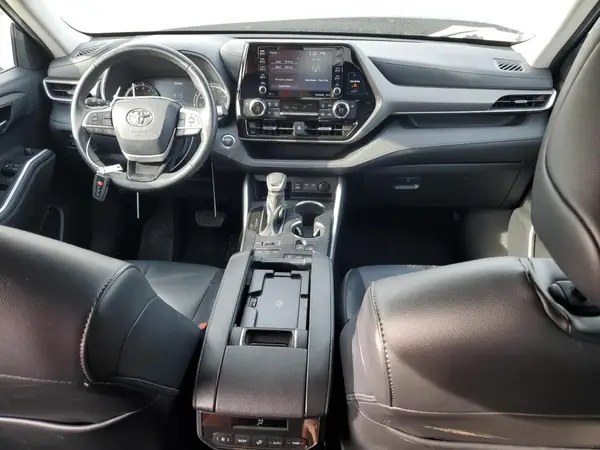 5TDGZRBH7NS188547 2022 TOYOTA HIGHLANDER - Image 8