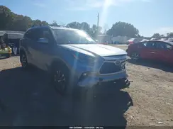 5TDGZRBH7NS245054 2022 TOYOTA HIGHLANDER