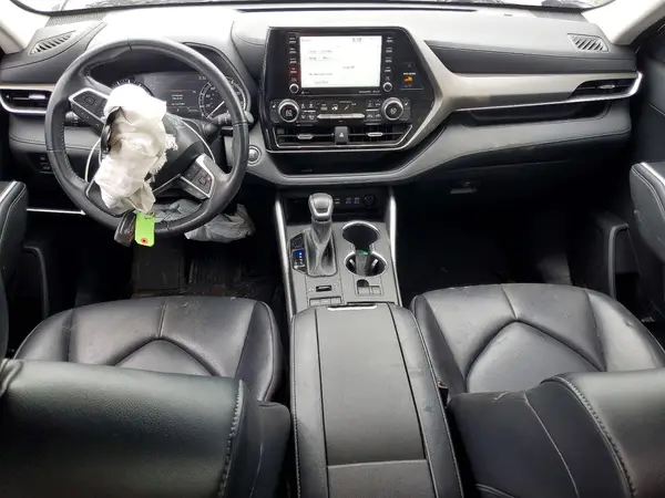5TDGZRBH7NS248679 2022 TOYOTA HIGHLANDER - Image 8