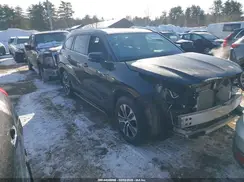 5TDGZRBH7NS567841 2022 TOYOTA HIGHLANDER